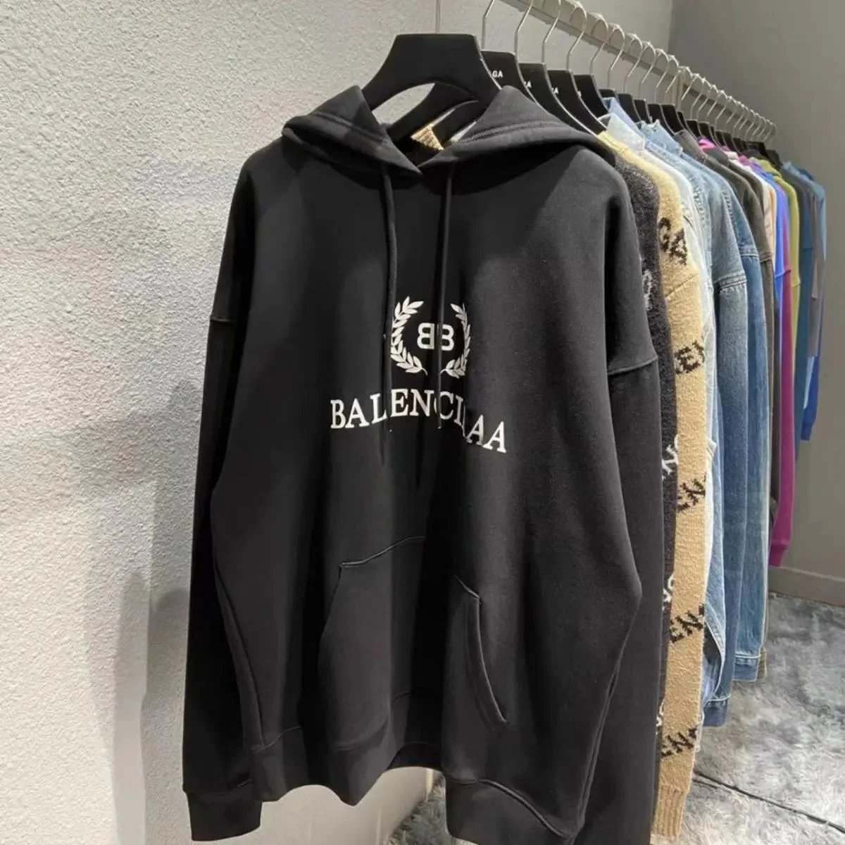 Balenciaga Hoodies & Sweatshirts Logo Graphic Crewneck Sweatshirt — 36