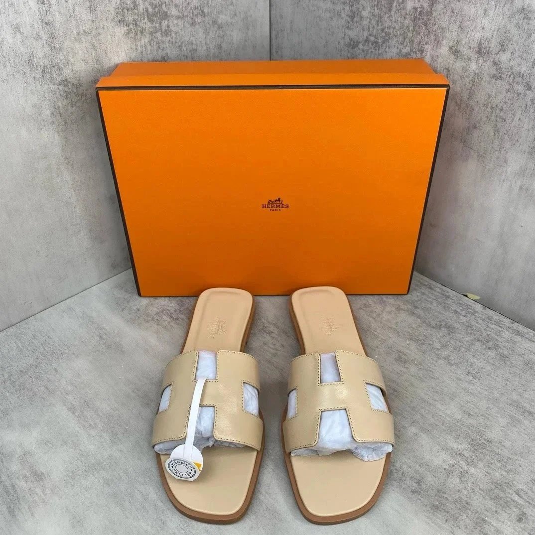 Hermès Oran Sandals White Leather Slippers - 5