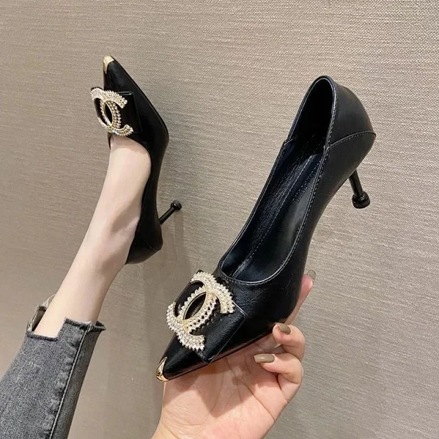 CHANEL High Heels Pointed-Toe Rhinestone Double-C Buckle Pumps product detail image 2
