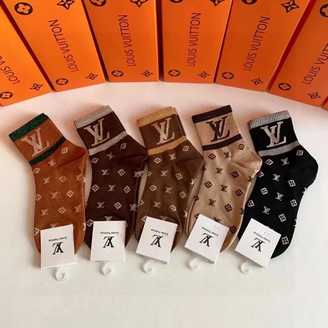 Louis Vuitton Socks 5-Pair Logo Crew Set product detail image 6