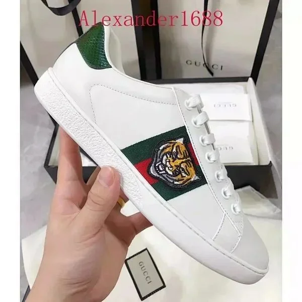 Gucci Sneakers Low-Top Web Stripe Embroidered product detail image 2