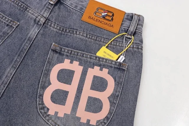 Balenciaga Jeans Assorted denim designs product detail image 5