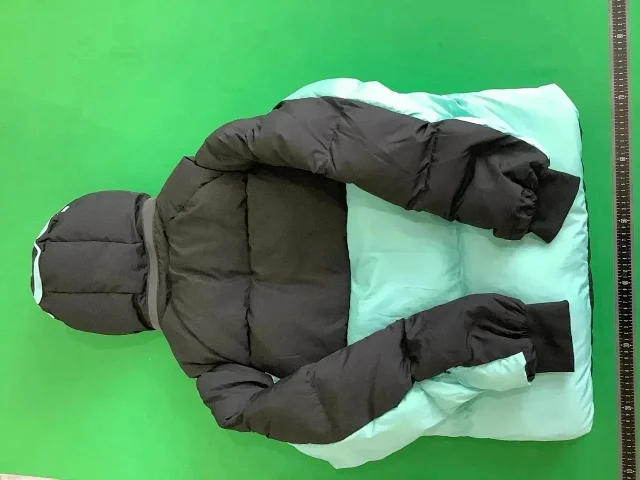Stüssy Down Jackets Hooded quilted puffer jacket with logo hood product detail image 3