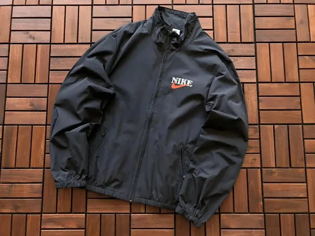 Nike Jackets Zip-Up Windbreaker with Logo Graphics product detail image 5