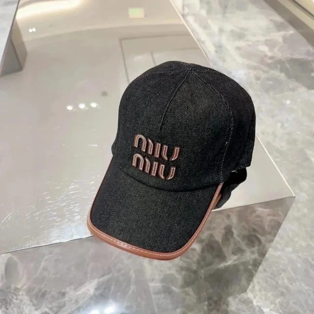 Miu Hats Logo baseball caps and berets product detail image 3