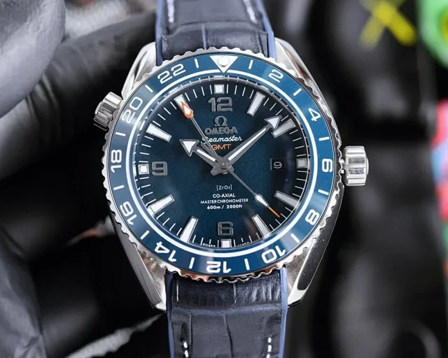 Omega Watches Seamaster Planet Ocean 600M GMT product detail image 5