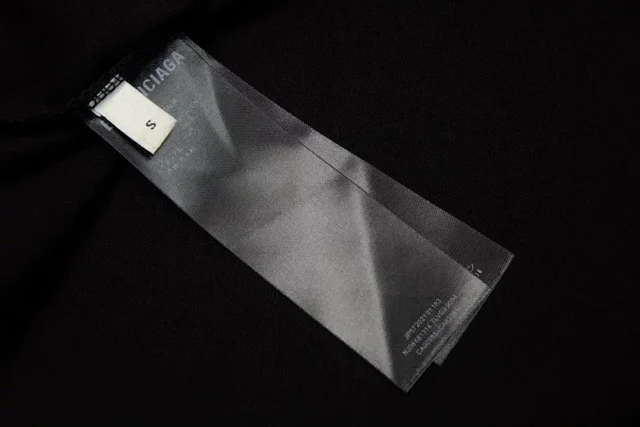 Balenciaga T-Shirts Graphic Logo Print product detail image 6