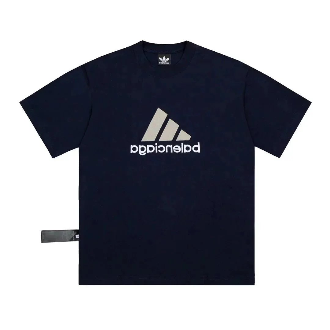 Balenciaga T-Shirts Logo Graphic Short-Sleeve T-Shirt — Black AD co-branded 002