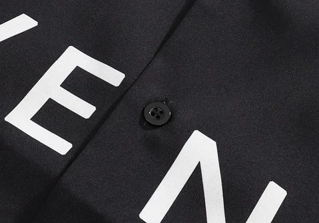 Givenchy Shirts Short-Sleeve Logo Print Button-Up Shirt product detail image 9