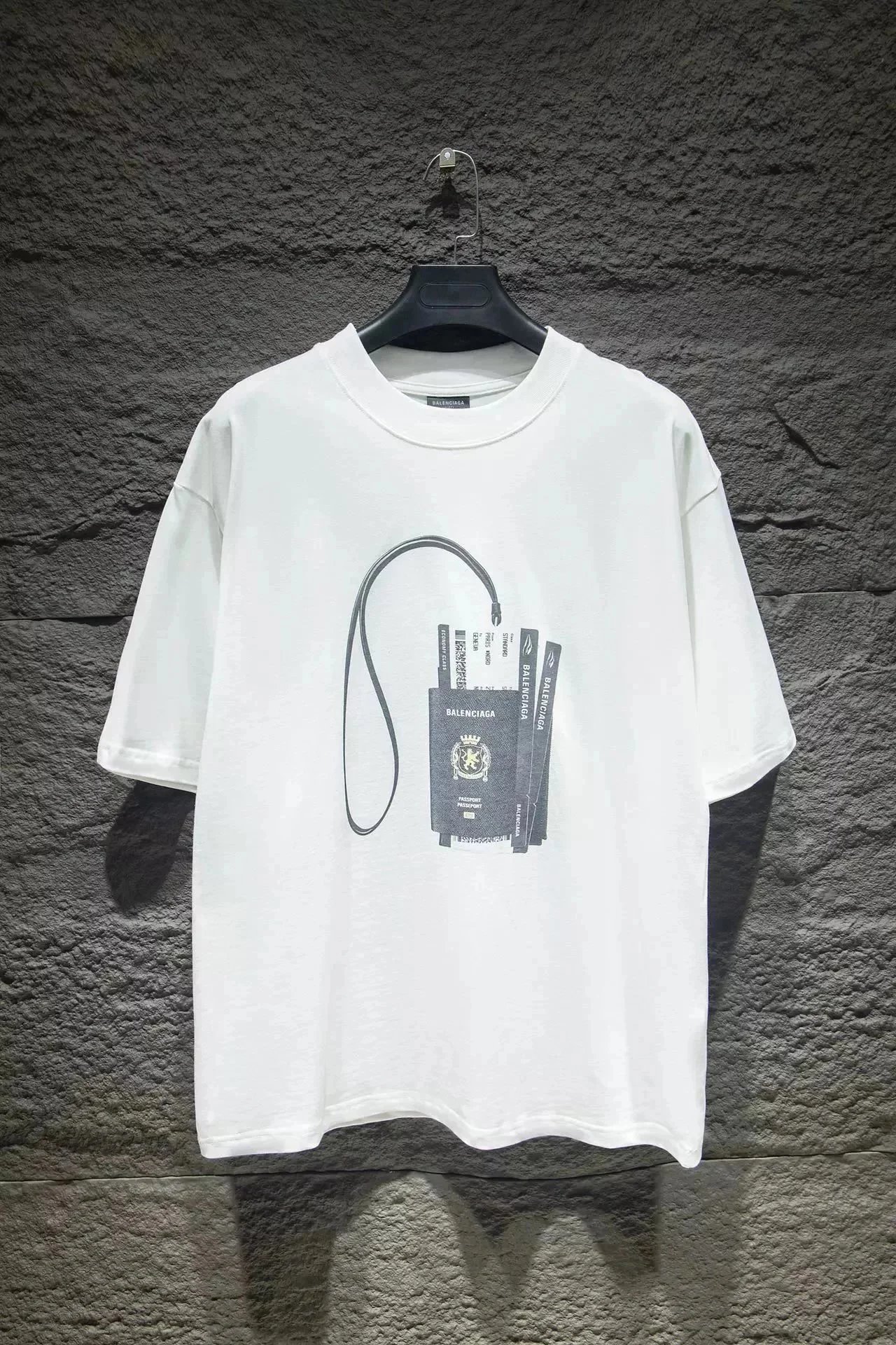 Balenciaga T-Shirts Logo Graphic Short-Sleeve T-Shirt — White passport 002