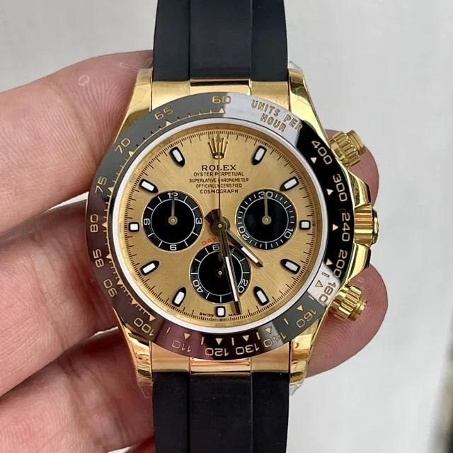Rolex Multiple watch models shown product detail image 3