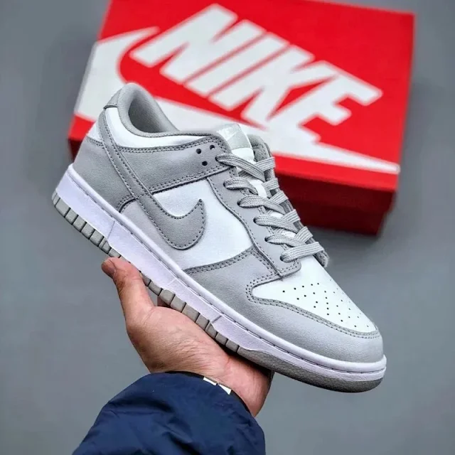 Nike Sneakers Dunk Low Retro product detail image 3