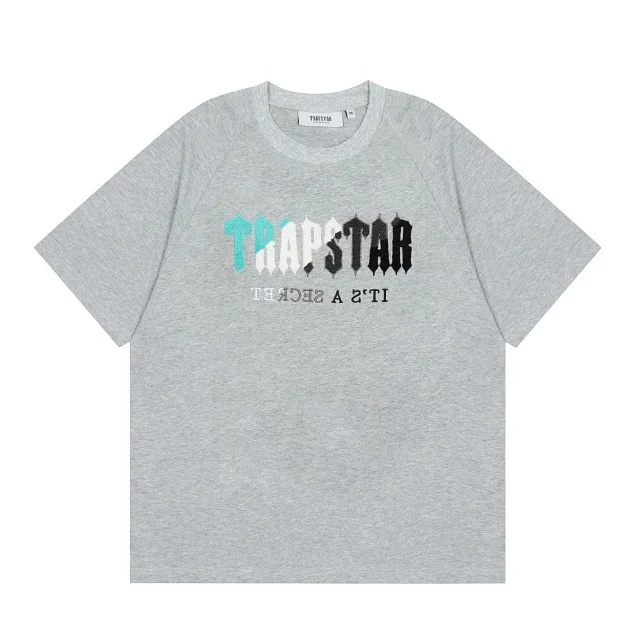 Trapstar T-Shirts Graphic Print Short-Sleeve T-Shirt product detail image 6