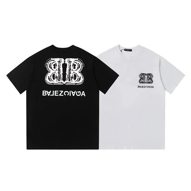 Balenciaga T-Shirts Oversized Logo Graphic product detail image 5
