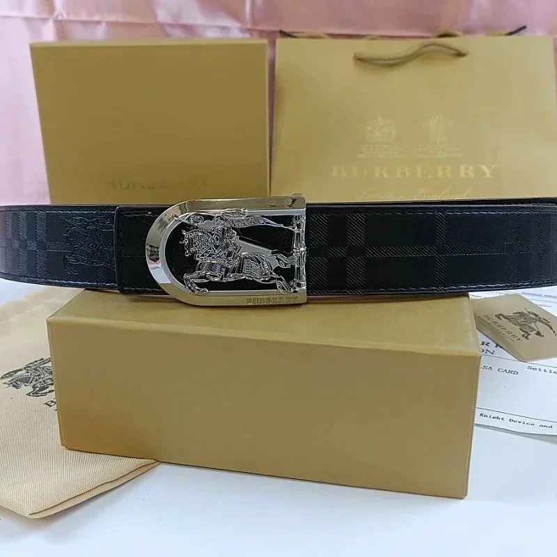 Burberry Belts Check-pattern belt with TB monogram buckle — 32