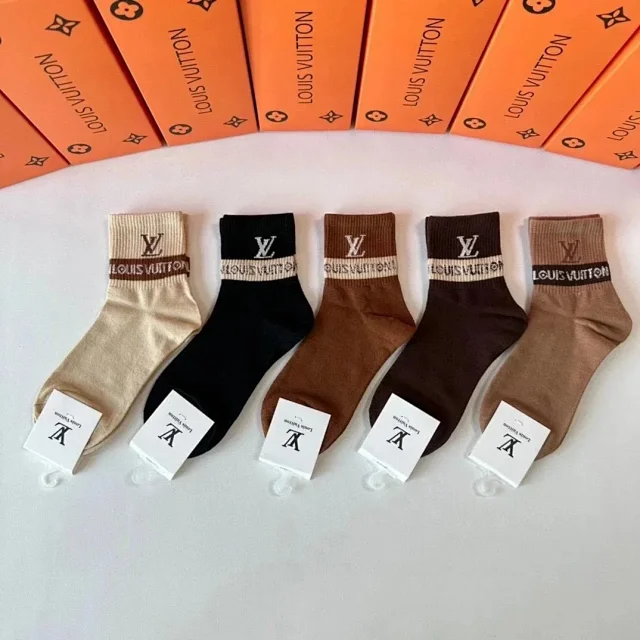 Louis Vuitton Socks 5-Pair Logo Crew Set product detail image 5