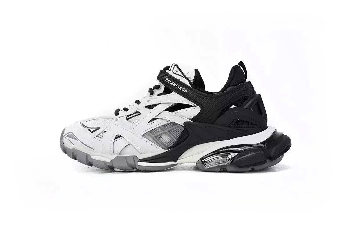Balenciaga Sneakers Track — Black White
