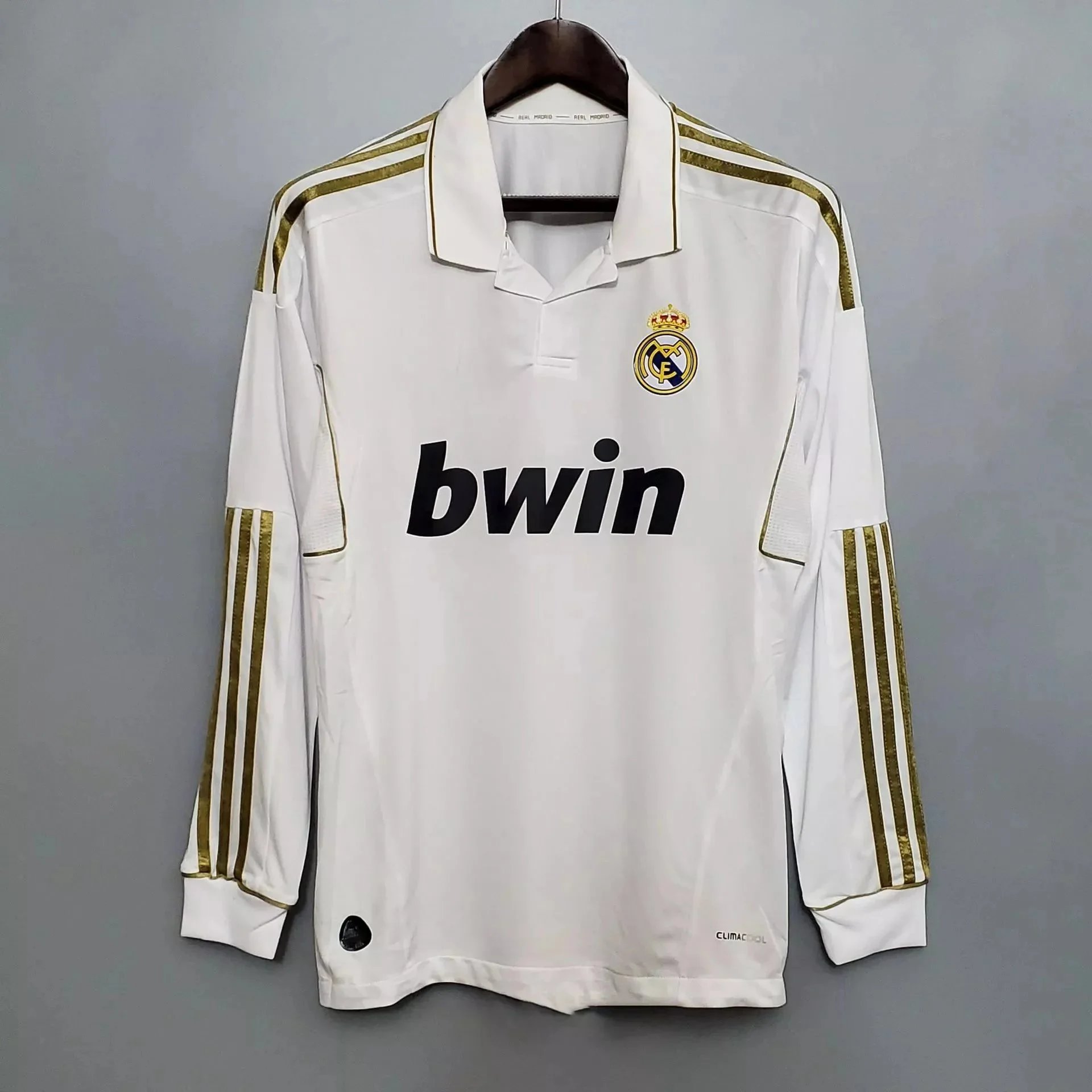 Real Madrid Football Jerseys 2006–07 Home Ronaldo 7 — 1112 Real Madrid home long-sleeve