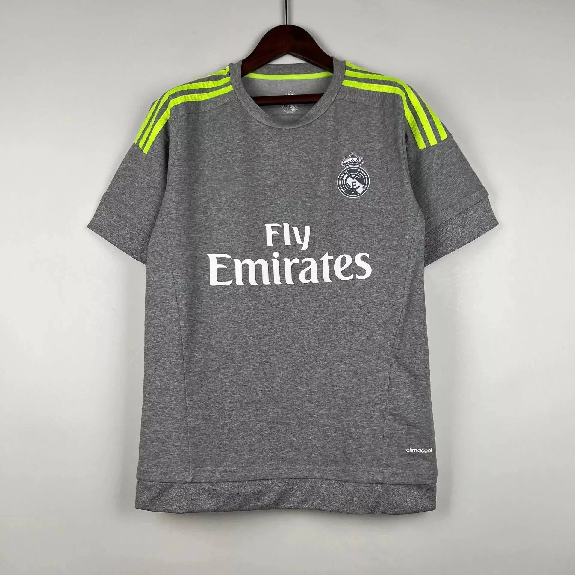 Real Madrid Football Jerseys 2006–07 Home Ronaldo 7 — 1516 Real Madrid away game