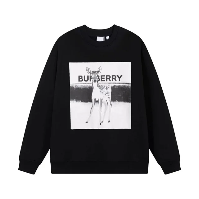 Burberry Hoodies & Sweatshirts Crewneck Logo-Print Sweatshirt product detail image 5