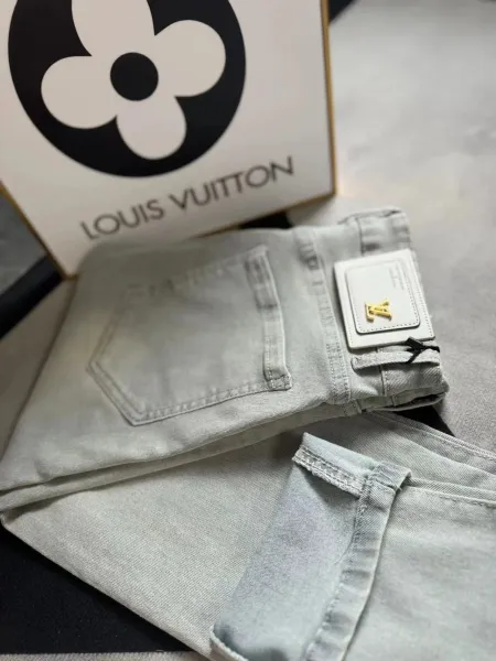Louis Vuitton Monogram Pocket Detail Light Wash Jeans - 8