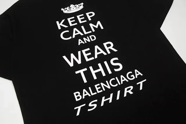 Balenciaga T-Shirts Graphic Logo Print product detail image 5
