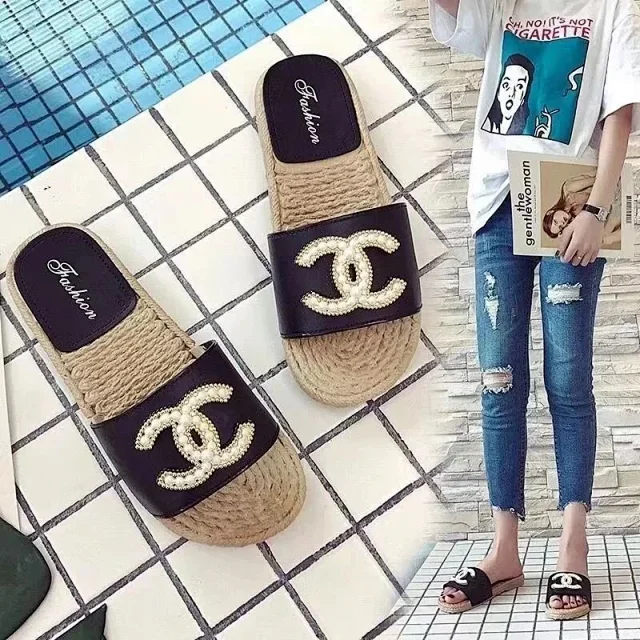 Unbranded Slippers Woven Footbed Slide with Pearl Interlocking-C Ornament product detail image 3