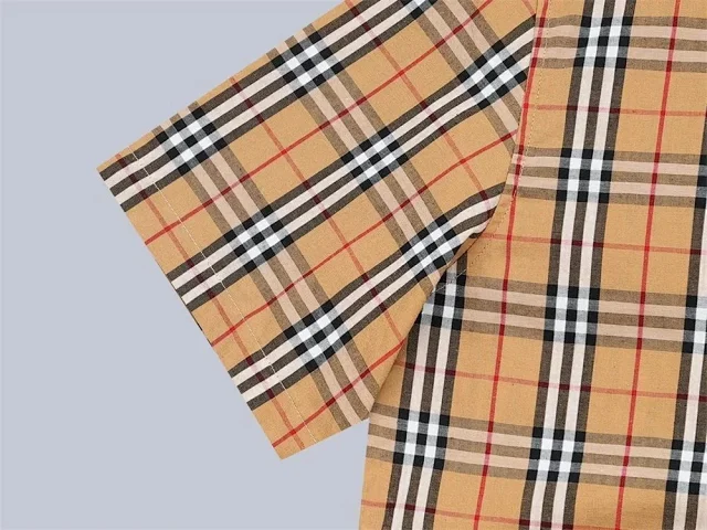 Burberry Shirts Short-Sleeve Check Button-Up Shirt product detail image 9