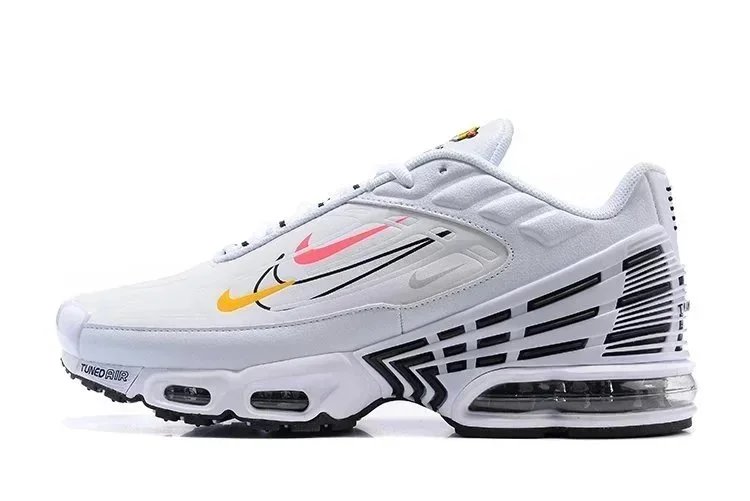 Nike Sneakers Air Max Plus 3 — 32