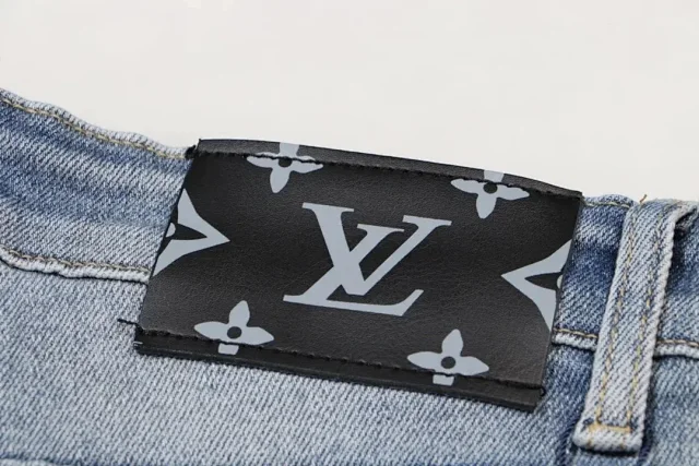 Louis Vuitton Jeans Logo-Print product detail image 9