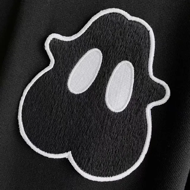 Burberry Hoodies & Sweatshirts Logo Print and Embroidered Graphic product detail image 3