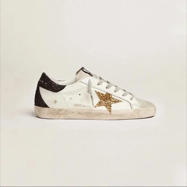 Golden Goose Sneakers Low-top distressed with star appliqué product detail image 8