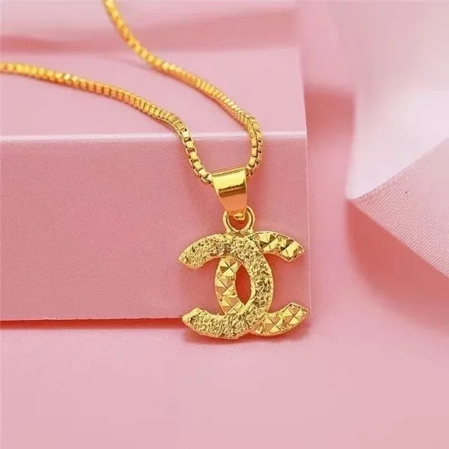 Chanel Jewelry Gold-tone Double C Pendant Necklace product detail image 3