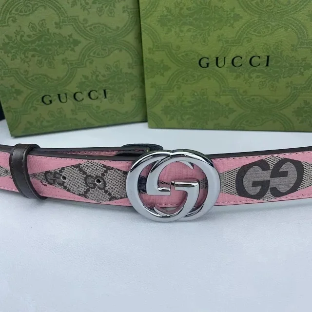 Burberry Belts Check Pattern Belt with B Monogram Buckle product detail image 9