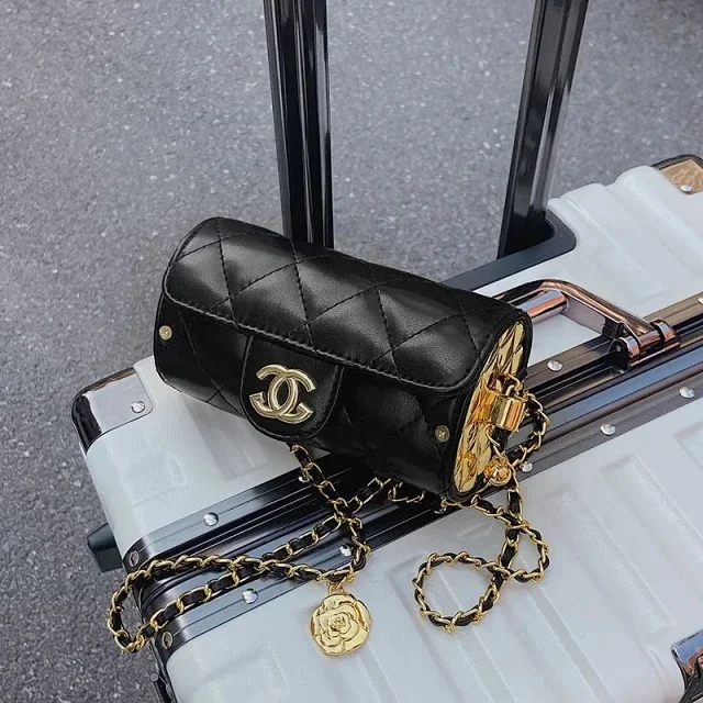 Chanel Crossbody Bags Quilted cylindrical chain bag product detail image 5