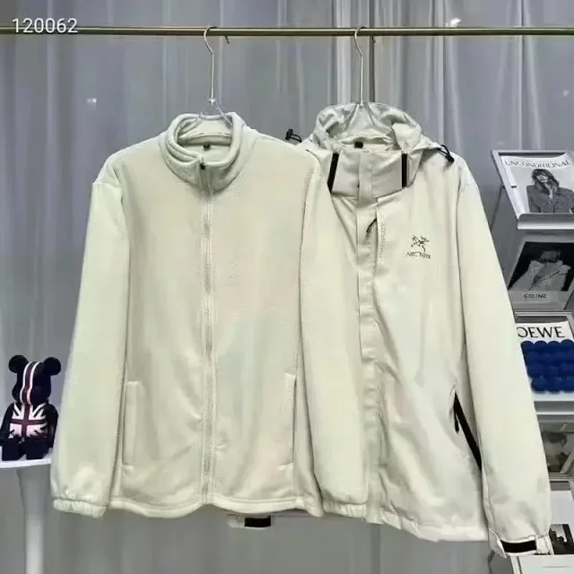 Arc'teryx Jackets Hooded waterproof shell jacket with zip-in fleece liner product detail image 4