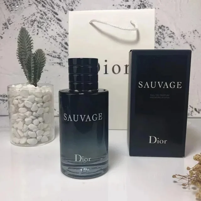 Dior Multiple fragrance models product detail image 1