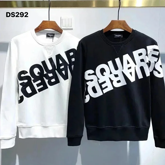 Dsquared2 Hoodies & Sweatshirts Graphic Crewneck Sweatshirt product detail image 2