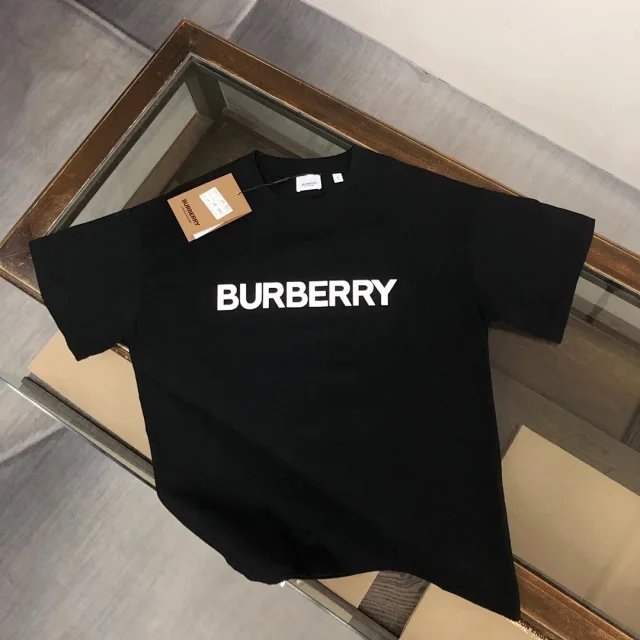 Burberry T-Shirts Logo Print product detail image 6