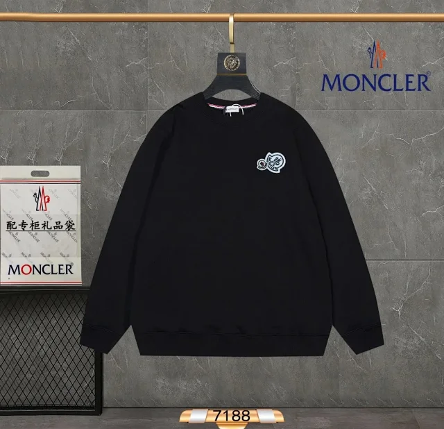Moncler Hoodies & Sweatshirts Crewneck Sweatshirt product detail image 5