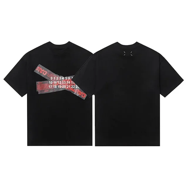 Maison Margiela T-Shirts Short-Sleeve Graphic T-Shirt product detail image 10