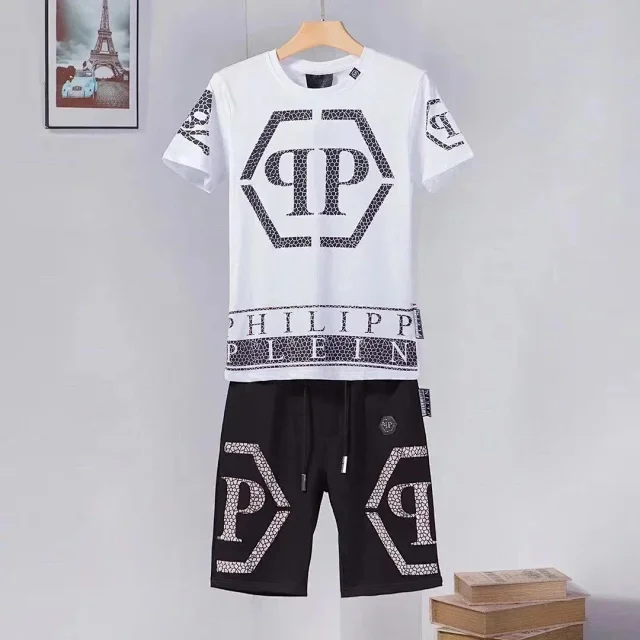 Philipp Plein Matching Sets Graphic T-Shirt and Shorts Set product detail image 7