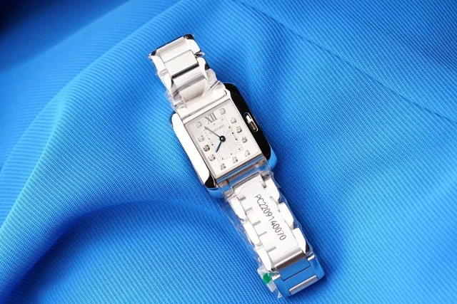 Cartier Watches Tank Américaine Automatic Date product detail image 8