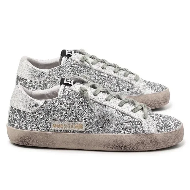 Golden Goose Sneakers Low-top distressed with star appliqué product detail image 7