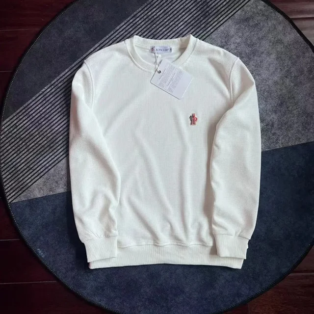 Moncler Hoodies & Sweatshirts Crewneck sweatshirt with embroidered chest logo product detail image 4