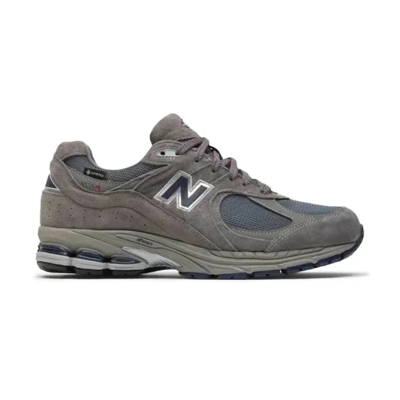 New Balance Sneakers 2002R — Gore-Tex Castlerock M2002RXC