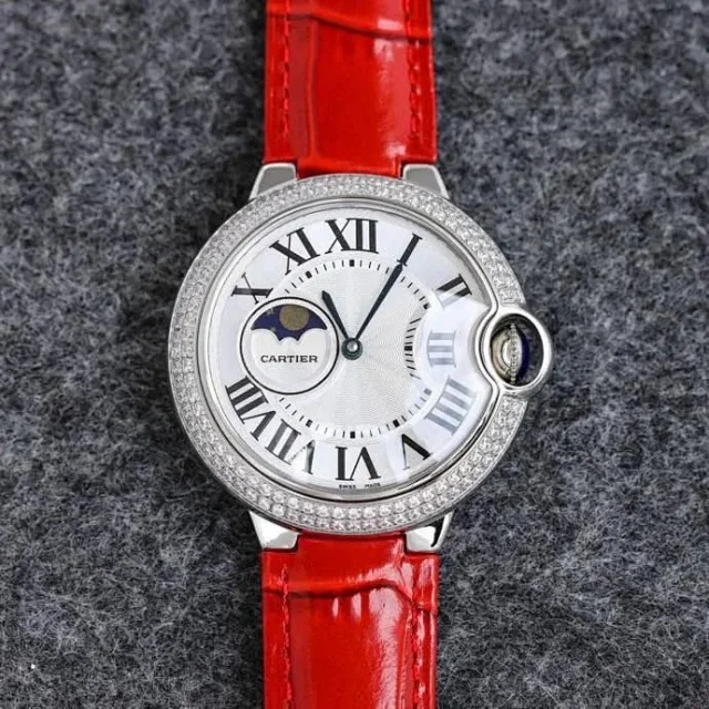 Cartier Watches Ballon Bleu de Moon Phase Watch product detail image 7