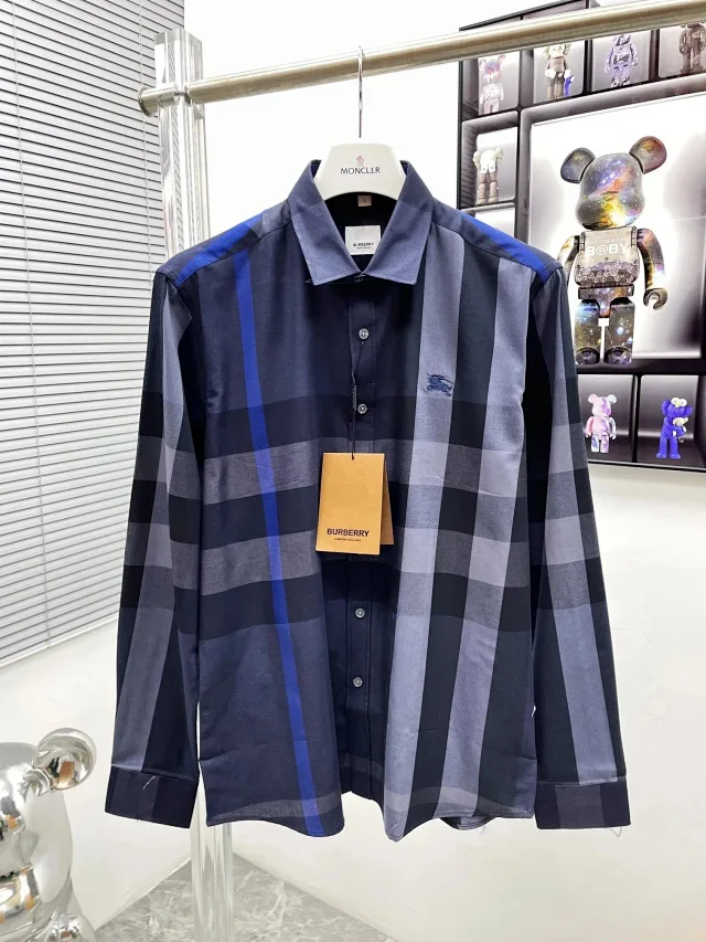 Burberry Shirts Long-Sleeve Check Button-Up Shirt product detail image 4