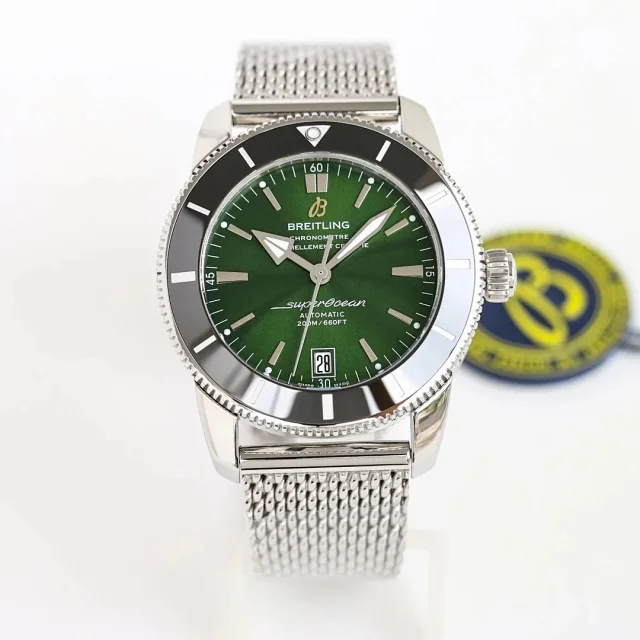 Breitling Watches Superocean automatic watch product detail image 7
