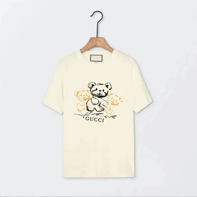 Gucci T-Shirts Short-sleeve T-shirt with teddy bear graphic product detail image 1